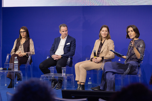 <em>OWA Global Event</em> at Mido! - 16